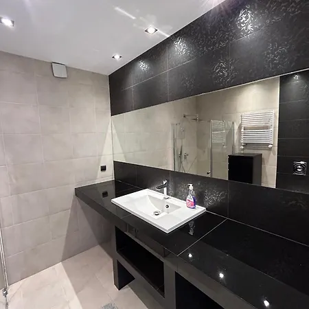 Apartment Pomorska 49b Dla 2-7 Os Z Tarasem *